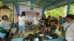 CC6 Brings Relief to Davao Del Norte Flood and Landslide Victims1